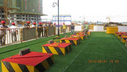 锦艺集团意昂体育（中国）体育官方网站管理中心带领兄弟企业 到我公司承建的锦艺四季城香榭苑项目观摩